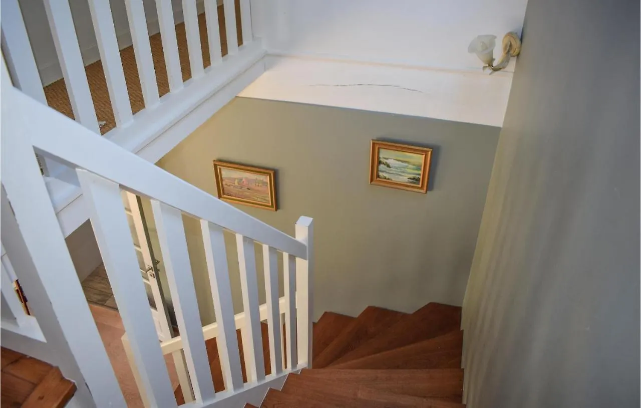 3 Bedroom Stunning Home In Plouezec 0*,  France