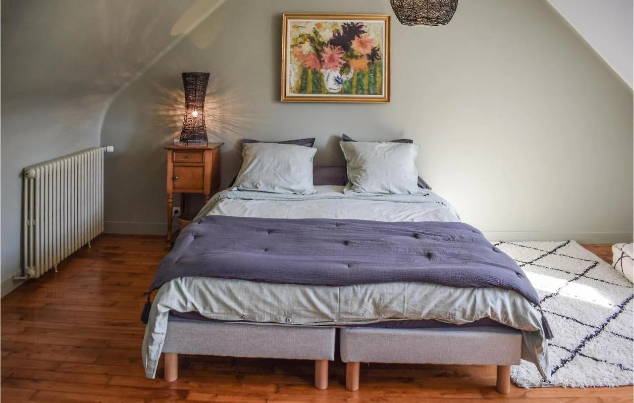 3 Bedroom Stunning Home In Plouezec Holiday home